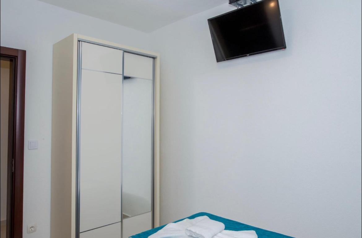 Apartmani Nela Сутоморе Экстерьер фото