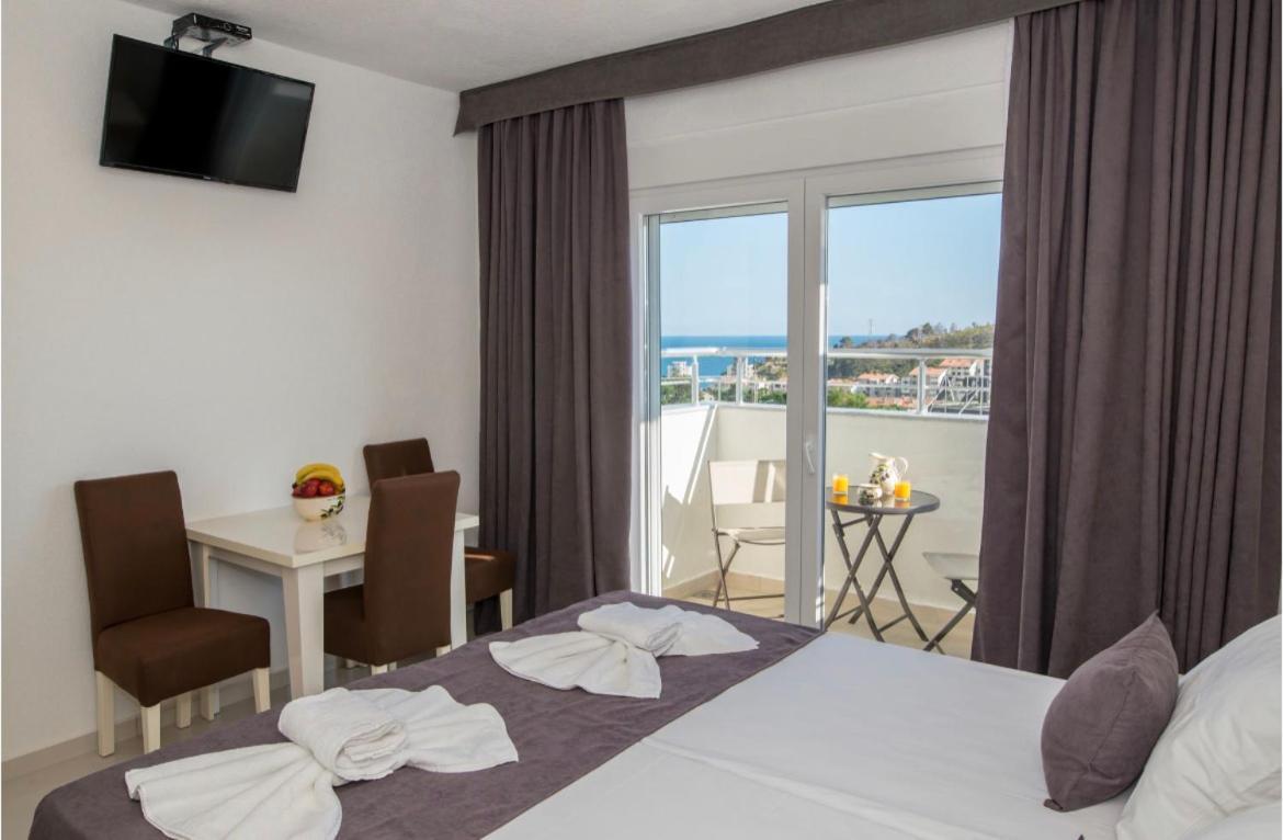 Apartmani Nela Сутоморе Экстерьер фото