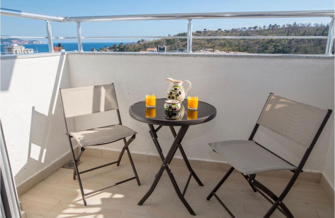 Apartmani Nela Сутоморе Экстерьер фото