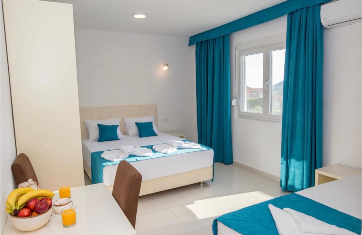 Apartmani Nela Сутоморе Экстерьер фото