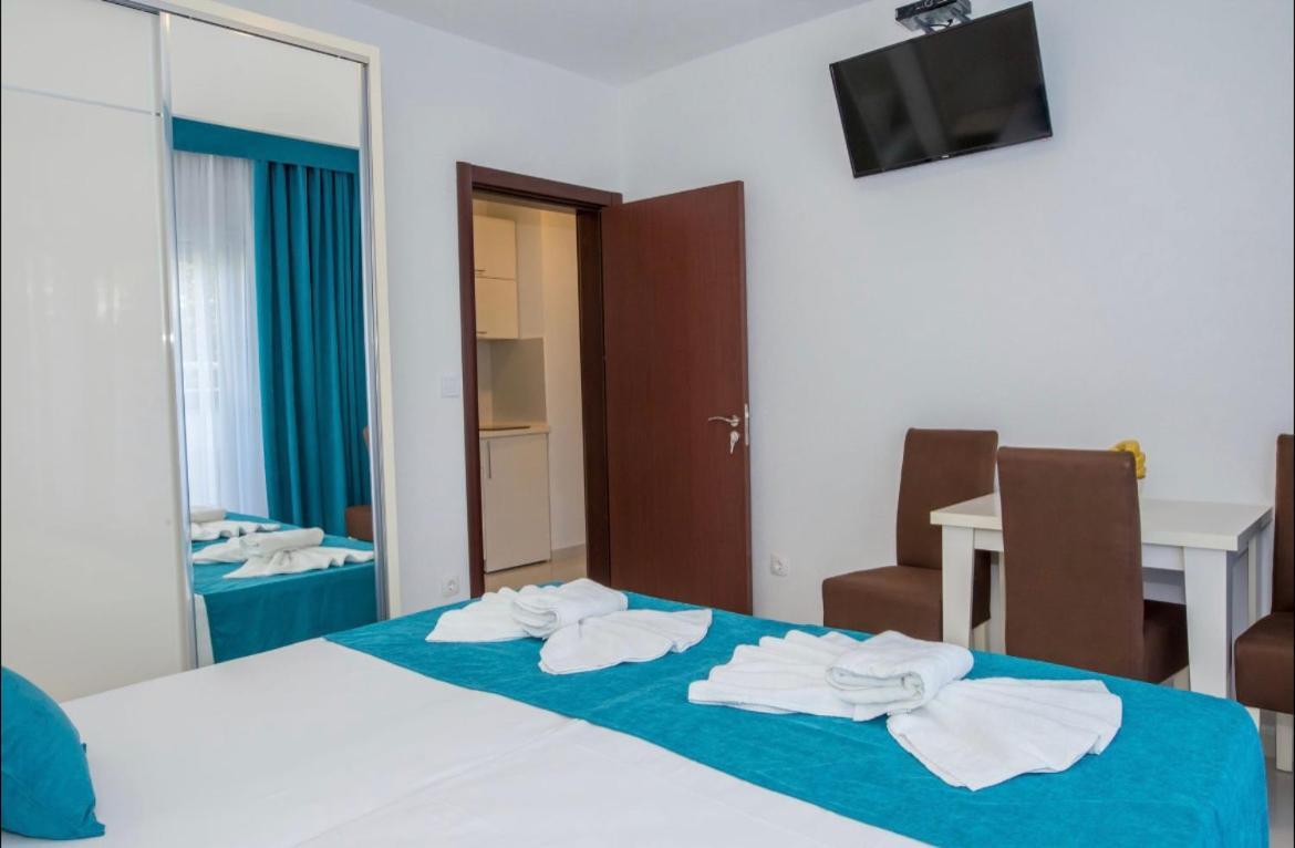 Apartmani Nela Сутоморе Экстерьер фото