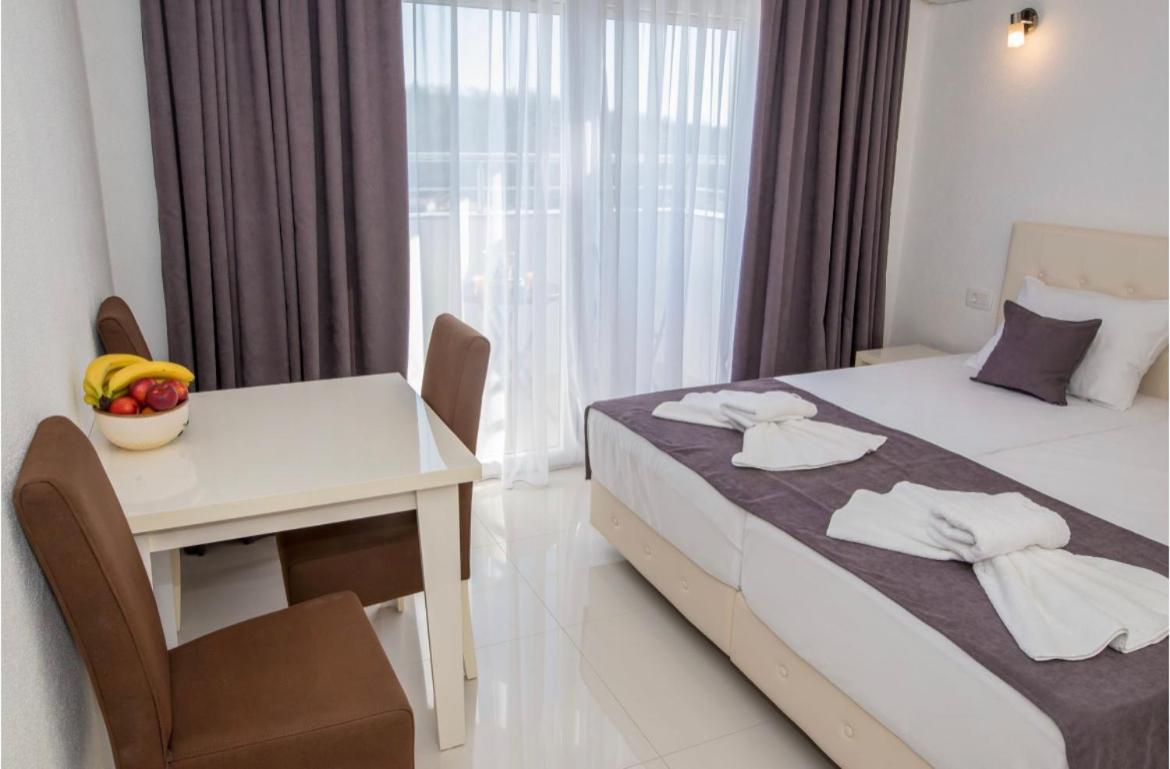 Apartmani Nela Сутоморе Экстерьер фото