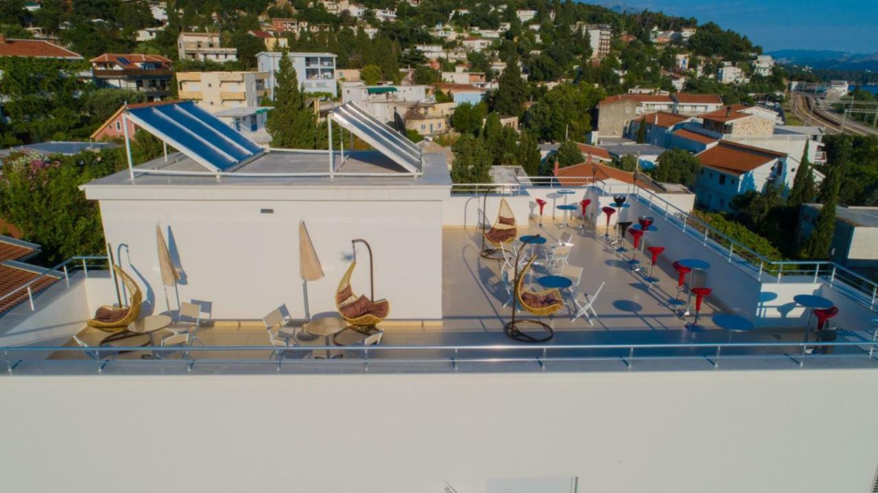 Apartmani Nela Сутоморе Экстерьер фото