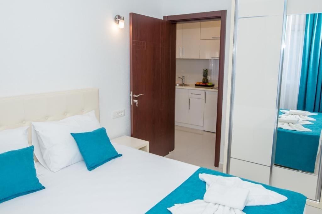 Apartmani Nela Сутоморе Экстерьер фото